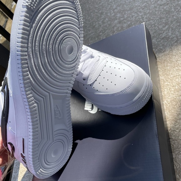 BRAND NEW IN BOX - Airforce 1 cutout swoosh - Picture 4 of 5